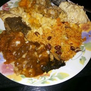 Meet your Posher, Mina